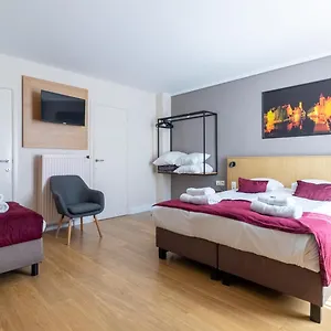 Montovani Hotel